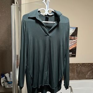 Lucia collared fog melange blouse size large from Miik